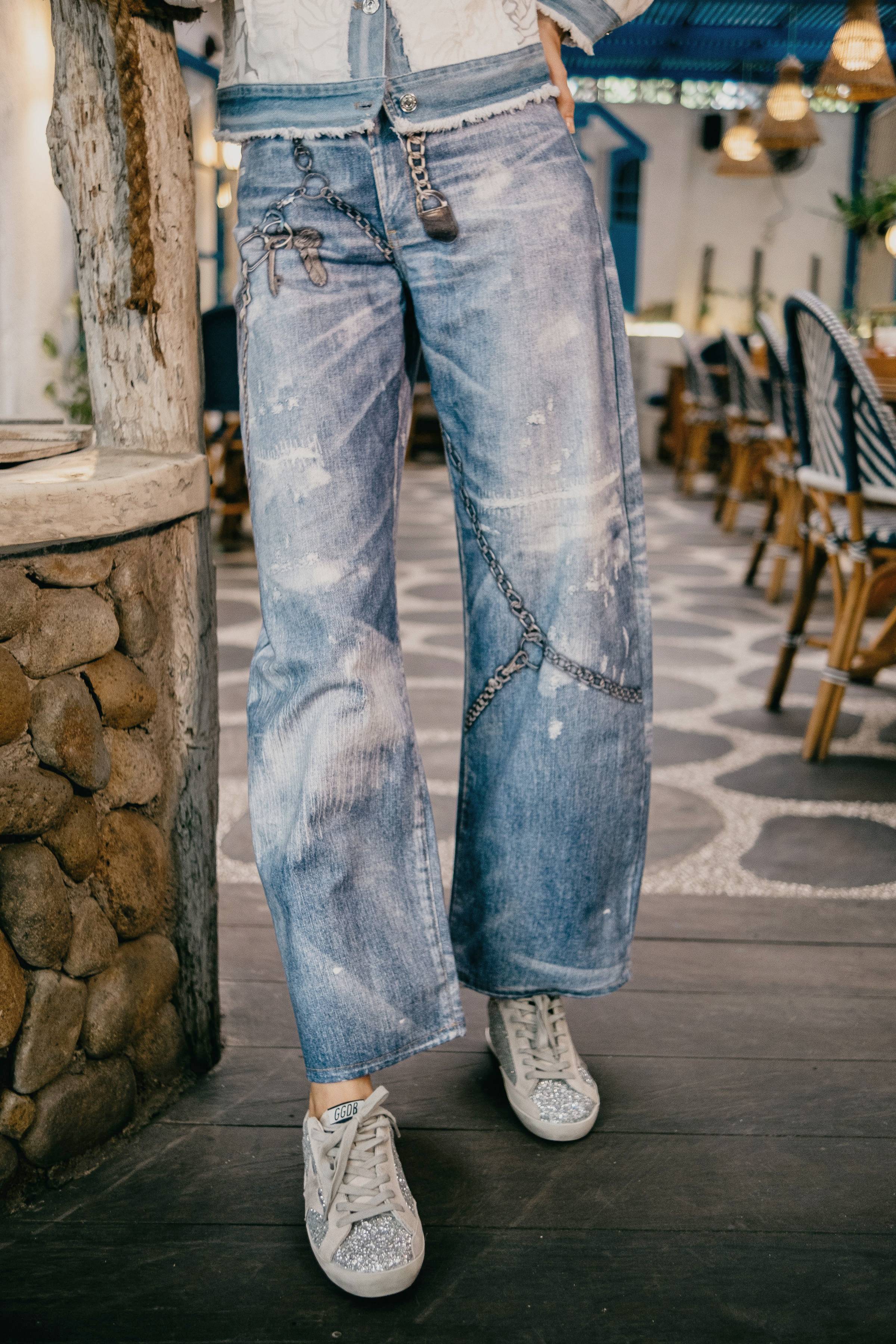STATEMENT DENIM