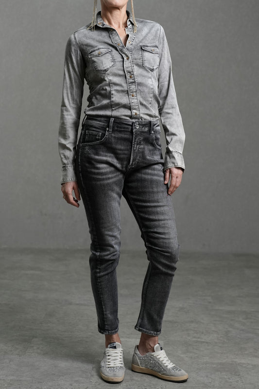 Black High-Stretch Slim Tapered Fit Jeans