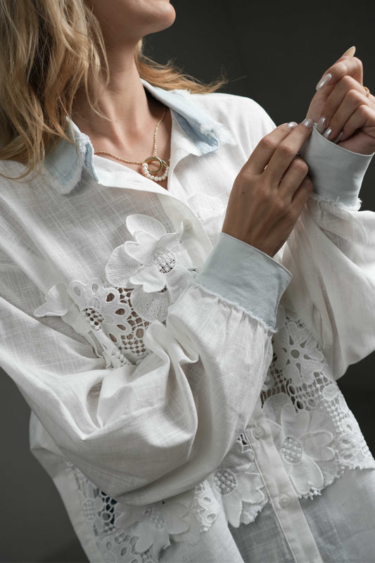 White 3D Floral Appliqué Denim-Collar Shirt